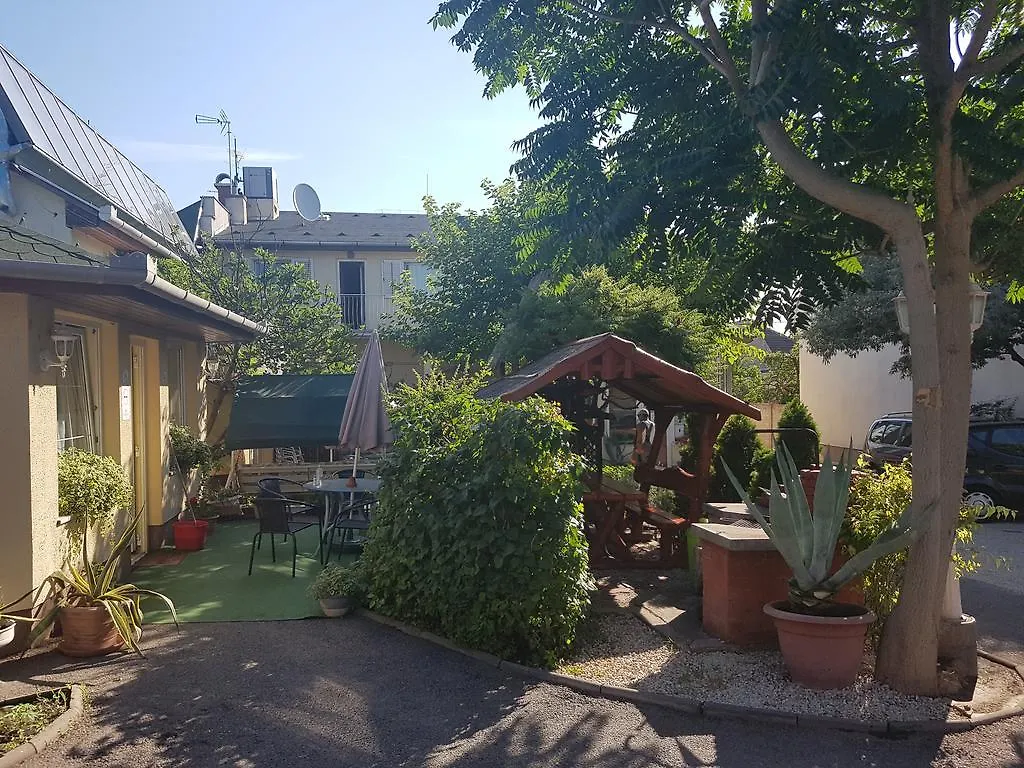 Hotel Oswaldo Budapeszt 2*,  Węgry