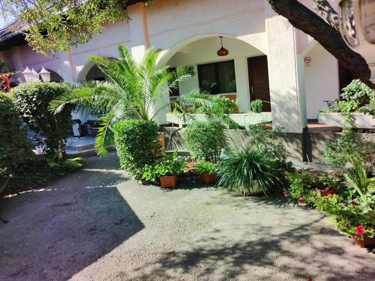 Hotel Oswaldo Budapeşte